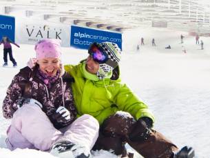 ⛷️ Geniet van sneeuwpret vanuit 4*-Van Der Valk in Gladbeck incl. ontbijt, ALL-INCLUSIVE dag voor Alpincenter Bottrop & GRATIS parkeren!