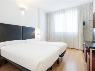 Hotel Ilunion Aqua 3