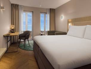 Geniet in een 4*-hotel in het hart van Groningen incl. ontbijt en NS treinretour