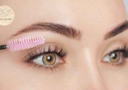 Wimperlift of brow lamination
