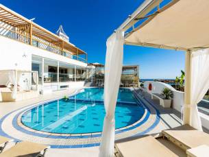 Nostos Beach Boutique Hotel