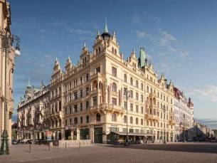 Hotel Kings Court