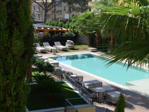 Alaxia Luxury