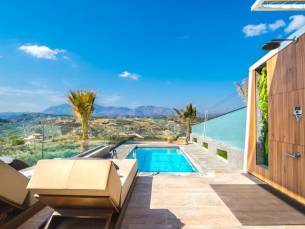 Oleas Luxury Suites