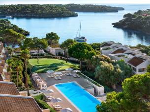 Ikos Porto Petro