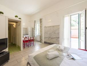 Apartment Vernazzola In Genova