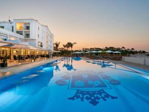 Dona Filipa Hotel