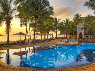 Sultan Sands Island Resort