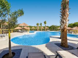 Morena Resort