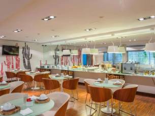 Hotel Porto Trindade