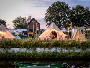 Happy harbour tent with private sanitary