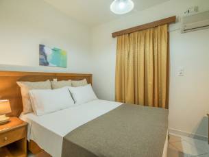 Fly & Go Hiona Holiday Resort