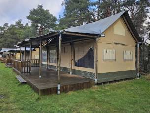 Safaritent met sanitair - 5 Persoons