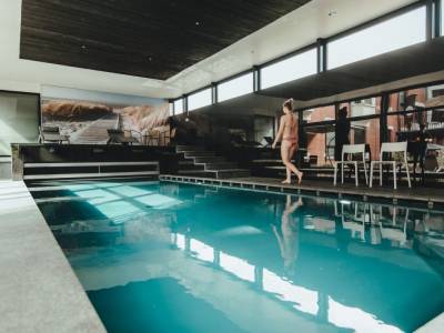 LUXE DEAL! ???? Verblijf in het CENTRUM van Mechelen + ontbijt en hotel met ZWEMBAD!