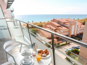 Hotel Kaktus Playa - logies en ontbijt