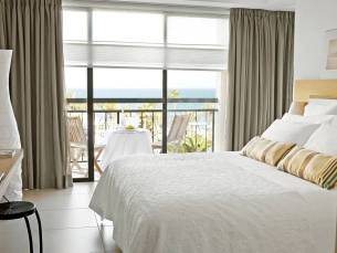 Sandy Beach Hotel & Spa