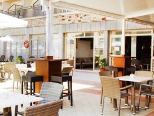 Hotel Iris