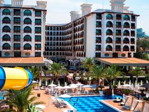 Hotel Quattro Beach & Spa