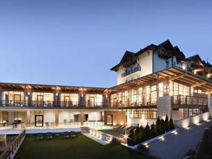 Hotel Corona Dolomites