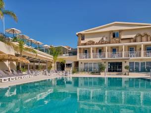 Altura Hotel