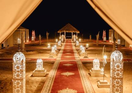 SUPER STUNT! ⚡ 8-daagse rondreis Marokko incl. vlucht, ontbijt, priv&eacute; transfers, excursies & overnachting in de Sahara met diners