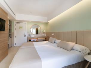 Cosmopolitan Hotel