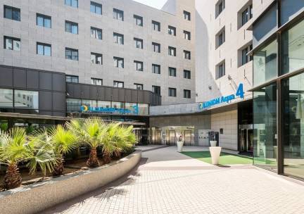 Hotel Ilunion Aqua 4