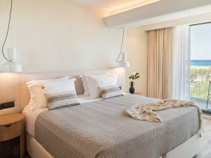 Erato Hotel