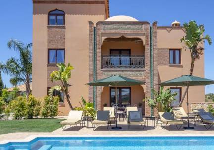 Hotel Al Karob Yoga Boutique