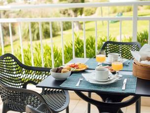 Appartementen Placid Village - inclusief huurauto