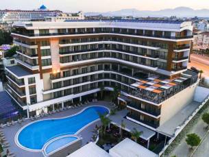 Alexia Resort & Spa