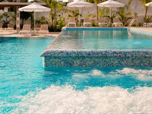 Vangelis Hotel & Suites