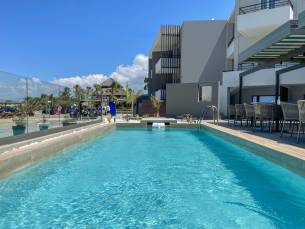 Mare Blue & Suites Hotel