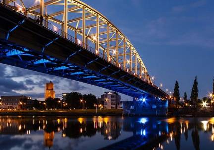 Modern hotel met rooftopbar in het centrum van Arnhem incl. ontbijt en NS treinretour