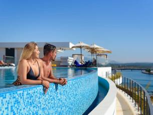 Jupiter Marina Hotel - Couples & Spa