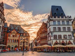 CHARMANT B&B tussen Cochem en Trier, in het wijndorpje Ediger-Eller aan de oever van de Moezel incl. ontbijt & GRATIS gebruik OV + parkeren!