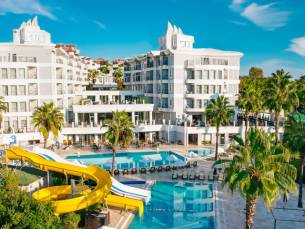 Hotel Royal Atlantis Beach