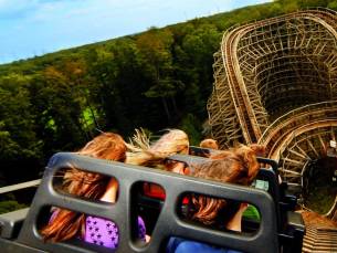 MEGADEAL! ⚡️ 2 dagen Movie Park Germany incl. hotel in Dinslaken op ca. 21 km en ontbijt