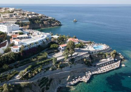 Hotel Peninsula Resort & Spa