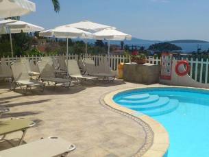 Aparthotel Viaros