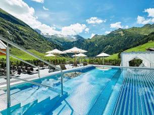 Berghof Crystal Spa En Sports