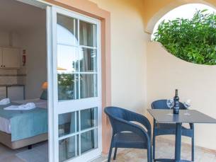 Aparthotel Atalaia Sol - inclusief huurauto