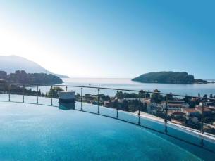 8 daagse vliegvakantie naar Iberostar Waves Slavija in budva, montenegro