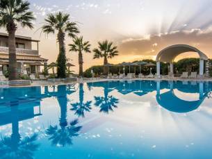 Hotel Kouros Palace