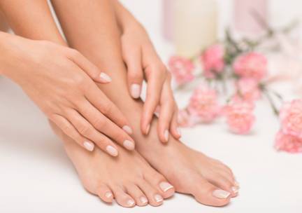 Manicure- of pedicurebehandeling