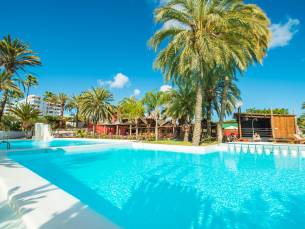 HL Miraflor Suites Hotel