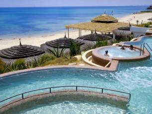 Geniet ALL-INCLUSIVE van de winterzonvakantie in een 4*-resort met wellness & direct aan het priv&eacute; strand in Tunesi&euml; incl. vlucht en transfer