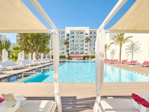 8 daagse vliegvakantie naar Astoria Playa in alcudia, spanje