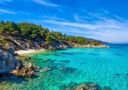 ZOMERKORTING ⚡ 4*-Zonvakantie op het Griekse schiereiland Chalkidiki incl. vlucht en ontbijt!