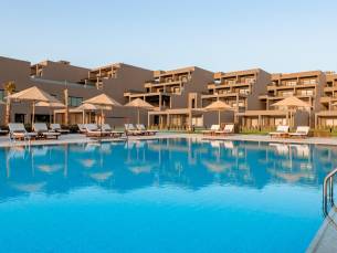 Sentido Naga Bay